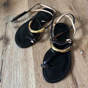 Amanu Style 17 | The Kalahari MSRP $425 Size 7